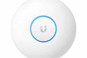 Усиление сети Wi-Fi с помощью точки доступа Ubiquiti Unifi AC Lite AP (UAP-AC-LITE) фото