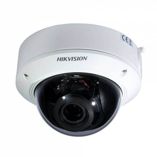 Hikvision DS-2CD1721FWD-IZ (2.8-12 мм) IP відеокамера DS-2CD1721FWD-IZ (2.8-12mm) фото